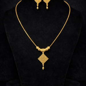 Diamond Shape Beaded Gold Pendant Necklace Set