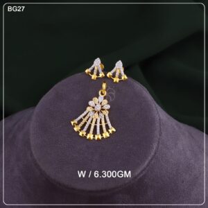 Floral Fan Design Diamond Pendant Set with Stud Earrings