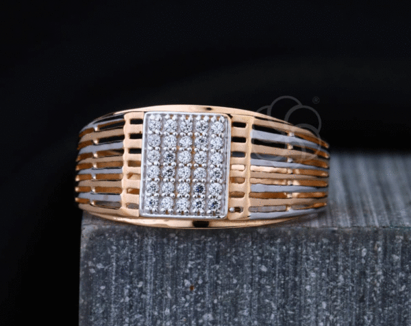 Royal Touch 18K Rose Gold Ring for Men