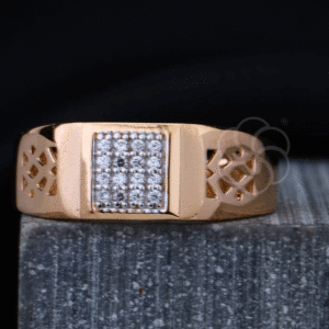 Elegant Men's 18K Rose Gold Wedding Ring