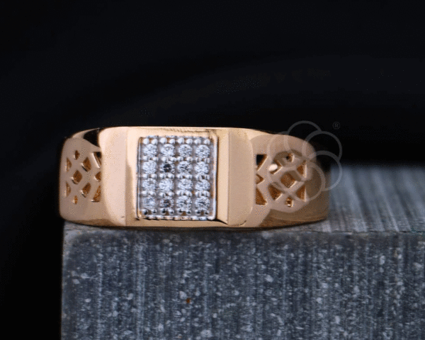 Elegant Men's 18K Rose Gold Wedding Ring