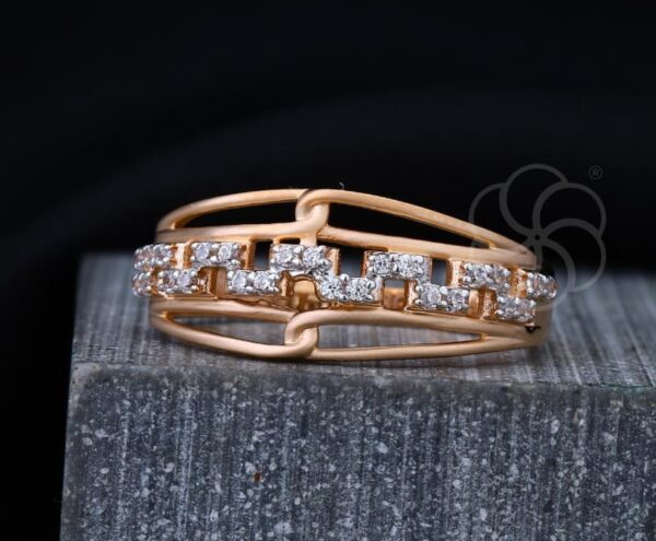 Timeless Elegance 18K Rose Gold Ring for Women's