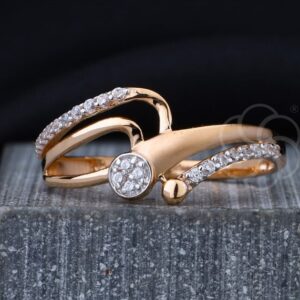 Stylish Women's Ring in 18K Rose Gold