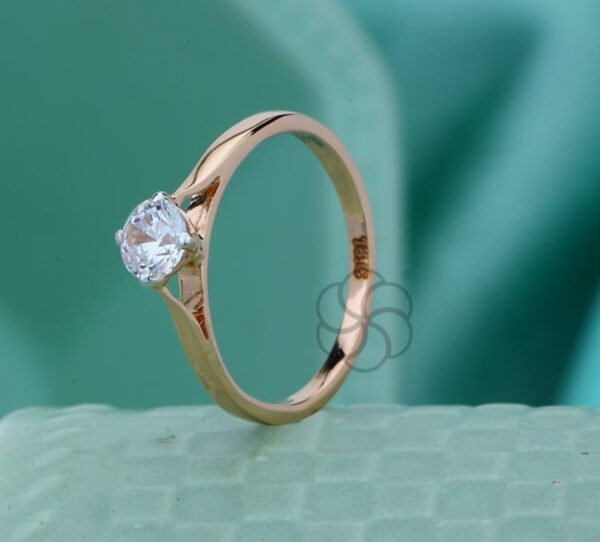 Trendy 18K Rose Gold Ring for Women's