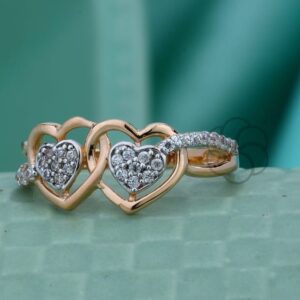 Designer Women’s 18K Rose Gold Ring