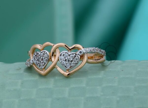 Designer Women’s 18K Rose Gold Ring
