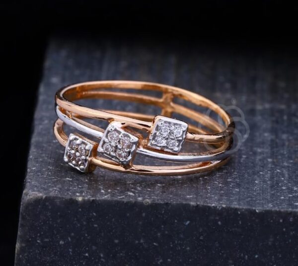 Golden Glow – 18K Rose Gold Ring For Women's