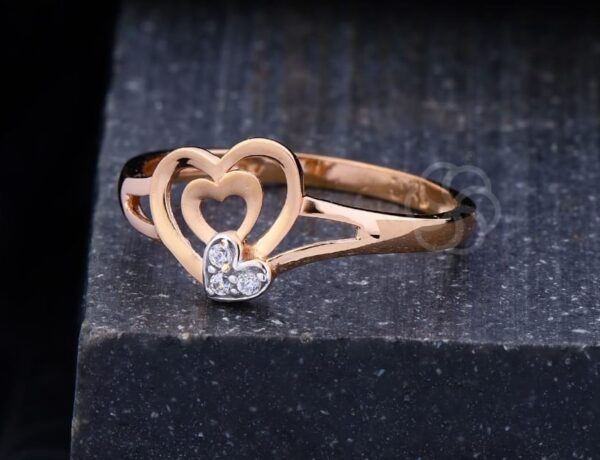 Elegant 18K Rose Gold Women's Ring