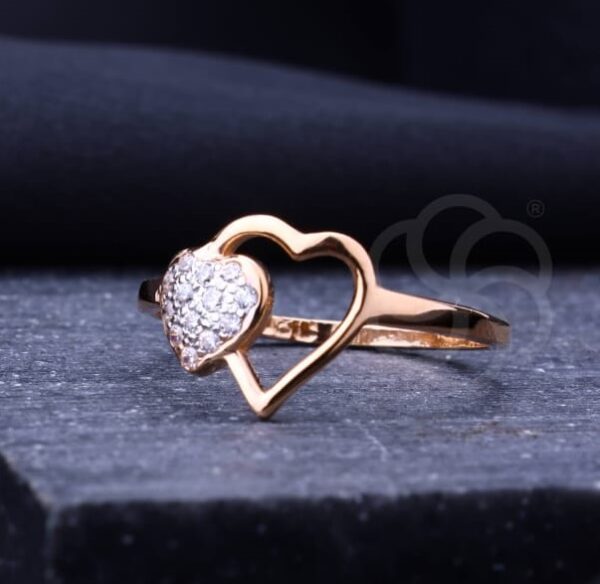 Elegant With This Stunning 18K Rose Gold Ring For Women's