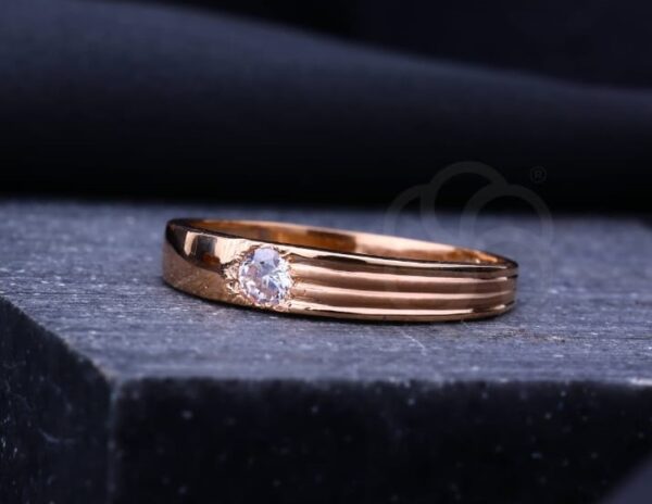 Eye-Catching 18K Rose Gold Ring For Women's