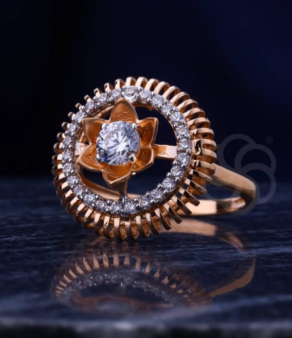 Eye-Catching 18K Rose Gold Ring For Women's