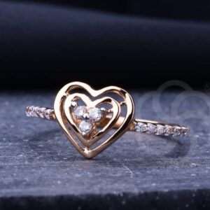 Graceful 18K Rose Gold Ring For Women's