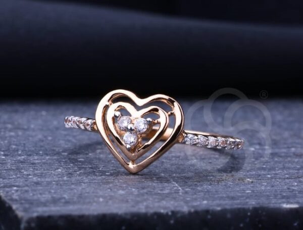 Graceful 18K Rose Gold Ring For Women's