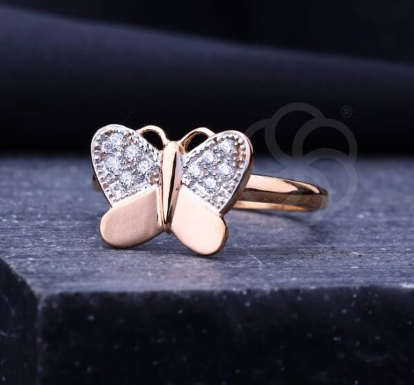 Eye-Catching 18K Rose Gold Ring For Women's
