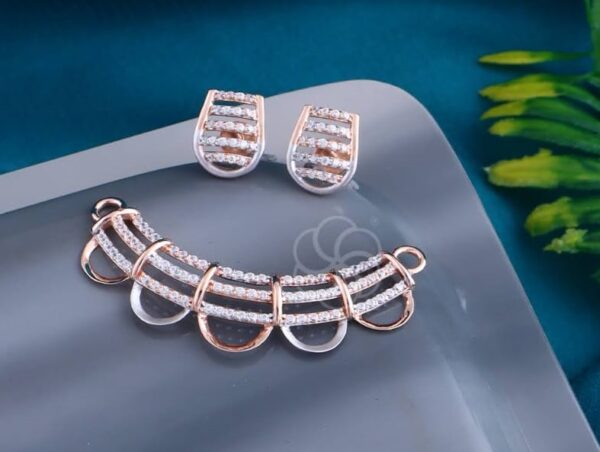 Trendy 18K Rose Gold Mangalsutra Set