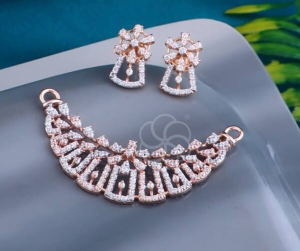 Minimalist 18K Rose Gold Mangalsutra Set