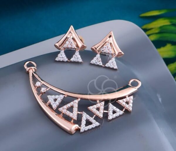 Stylish 18K Rose Gold Mangalsutra with Matching Earrings