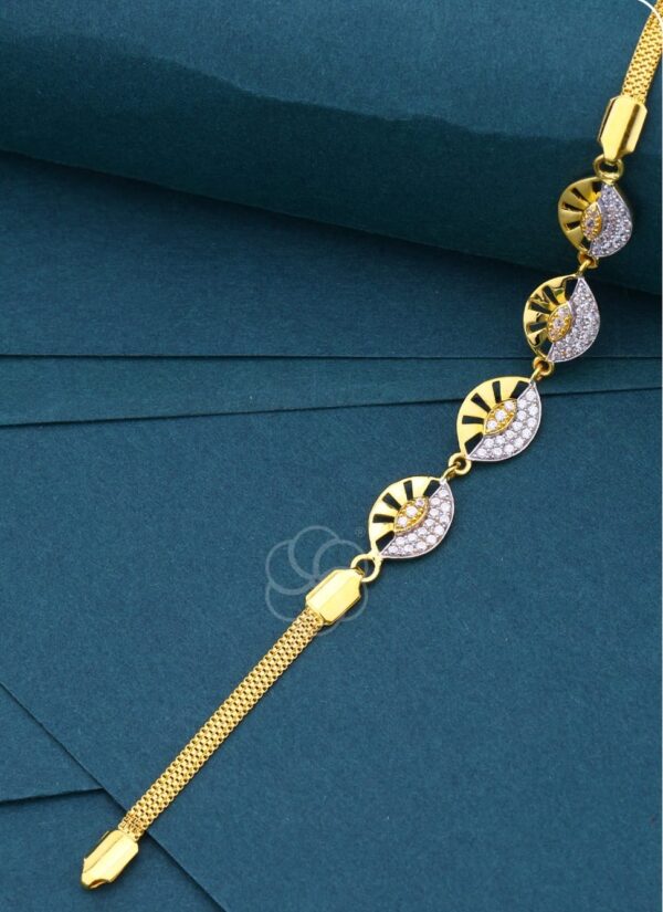 Everyday Wear Bracelet in 18K Rose Gold For Women's