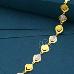 Floral Charm Bracelet in 18K Rose Gold