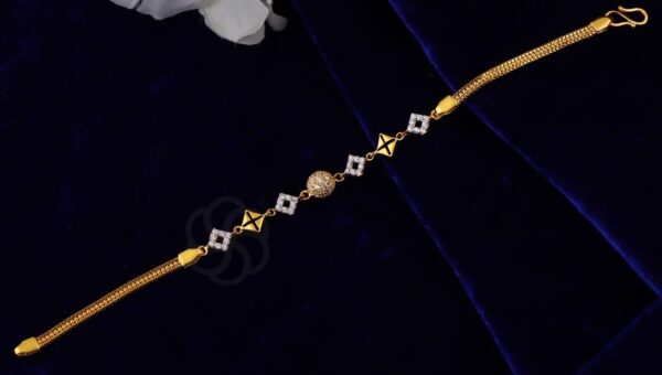 Modern Women’s Bracelet in 18K Rose Gold |