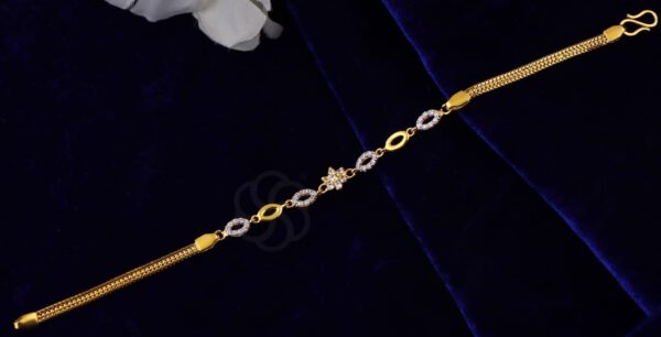 Elegant Rose Gold Bracelet for Women's