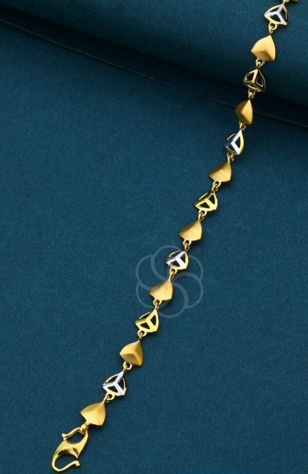 Beautiful 18K Rose Gold Plated Women’s Bracelet
