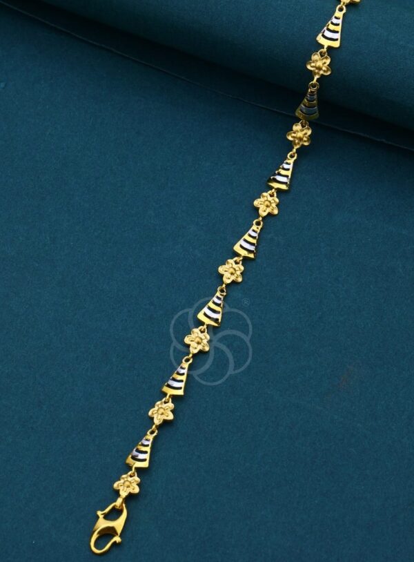 Graceful 18K Rose Gold Plated Bracelet for Women's