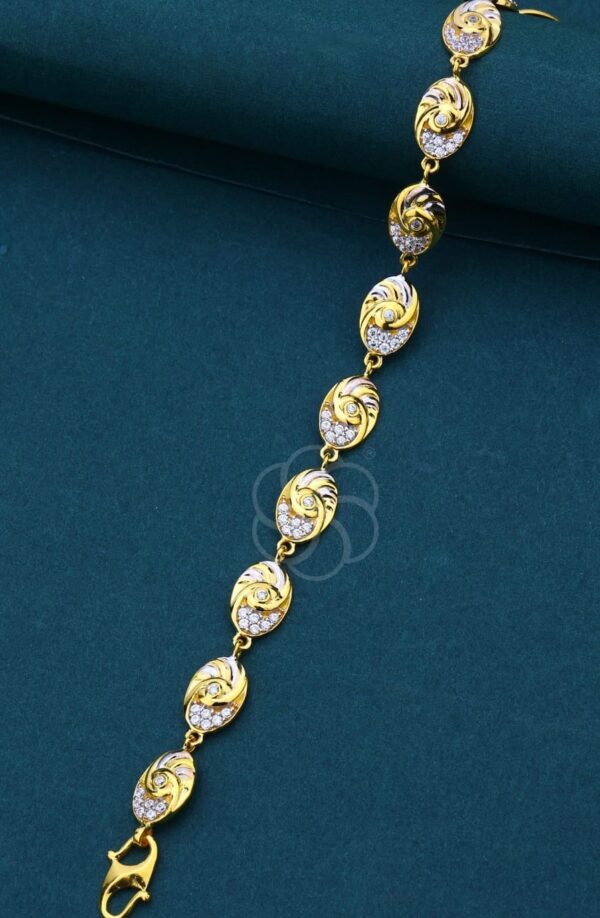 Modern Minimalist 18K Rose Gold Bracelet  For Women's