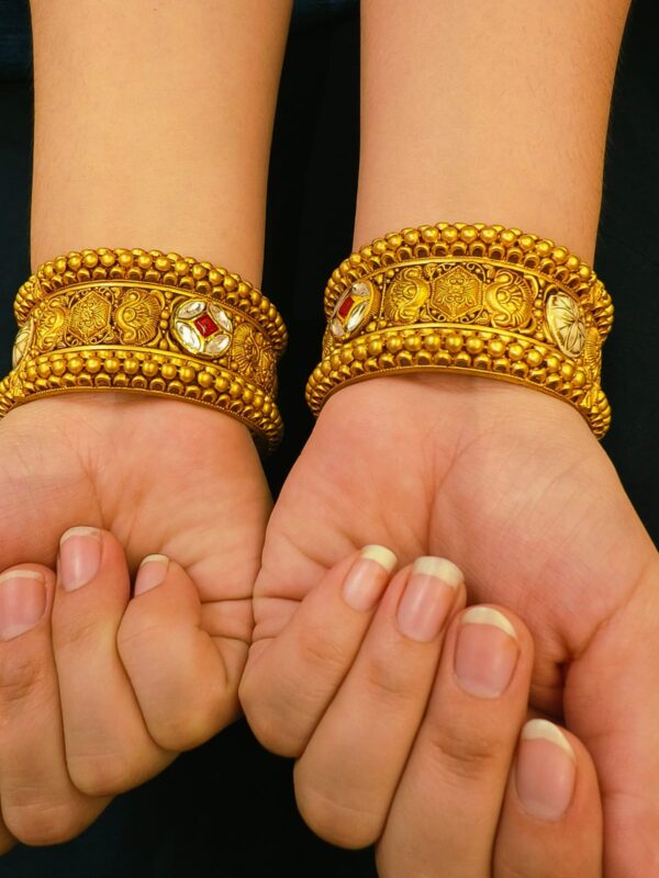 Traditional Heavy 22K Pure Gold Bangles for Women - Image 2