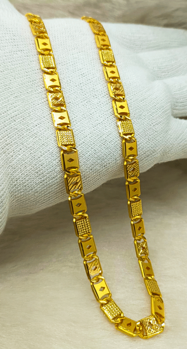 Trendy 22K Yellow Gold Chain for Men