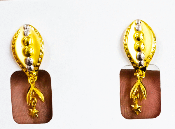 Minimalist 22K Gold Earrings for Women's