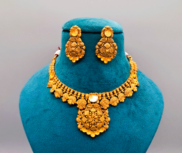 Exquisite 22K Gold Bridal Jewelry Set - Image 2