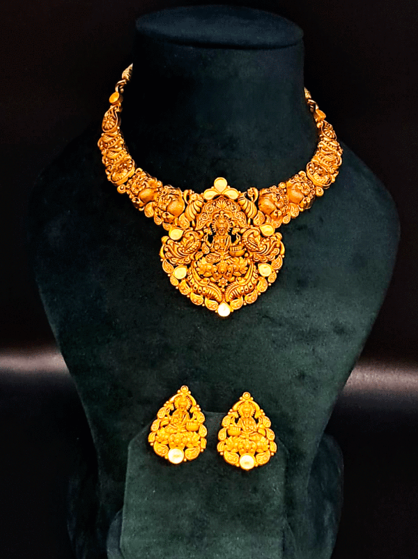 Handcrafted 22K Gold Bridal Necklace