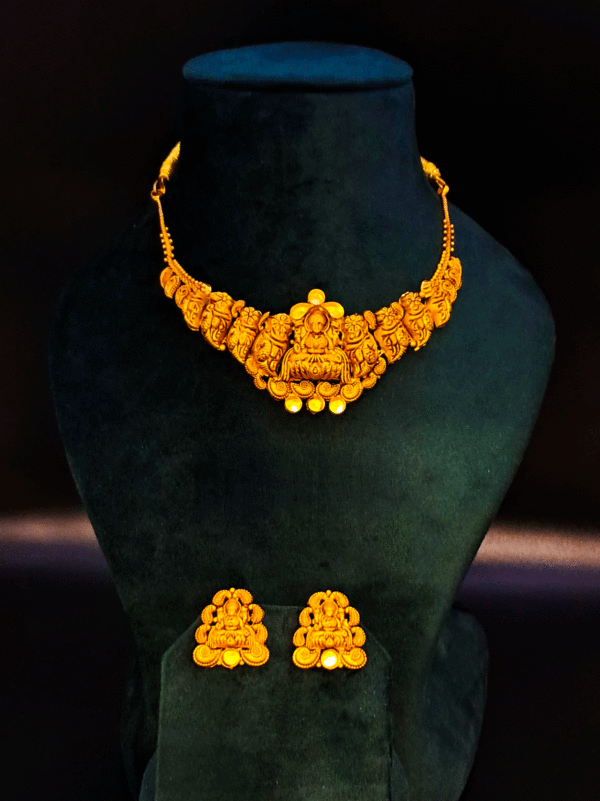 Lightweight 22K Gold Necklace for Women's