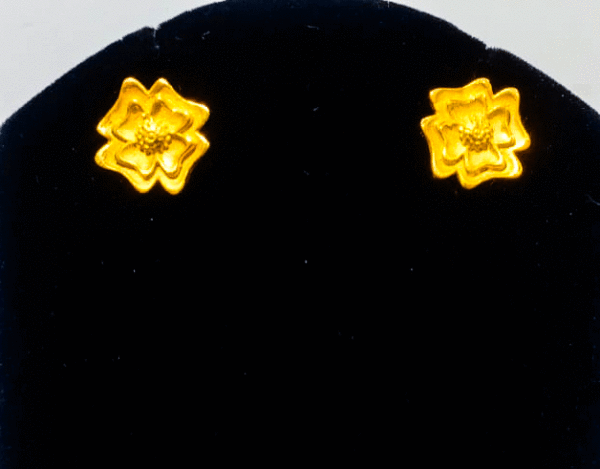 Classic 22K Gold Earrings for Women's