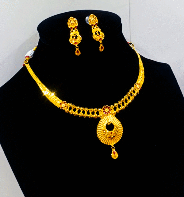 Handcrafted 22K Gold Necklace for Women's - Image 2