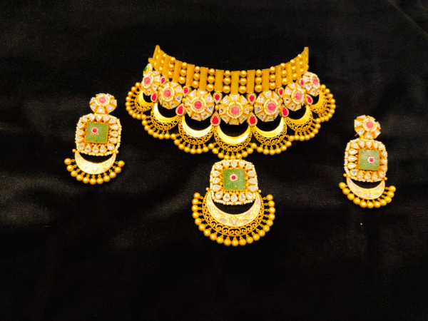 Premium Purity 22 Karat Gold Necklace Set