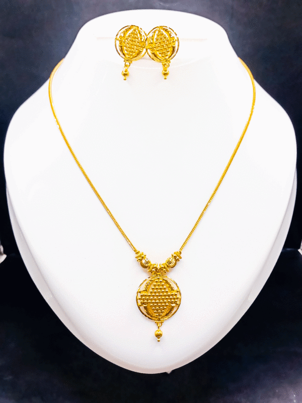 12K Gold Fashionable Kanti Set for Women's