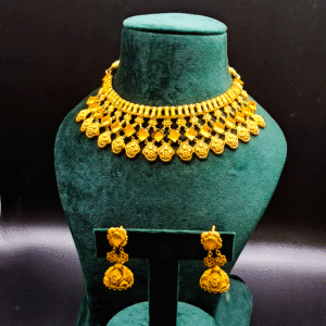 Contemporary 22K Gold Necklace for Women