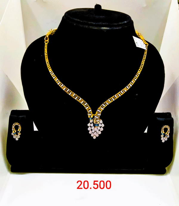 Traditional 22K Gold Necklace For Women's