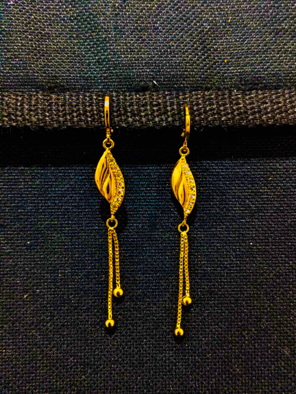 Refined Look 22K Gold Earrings For Women's