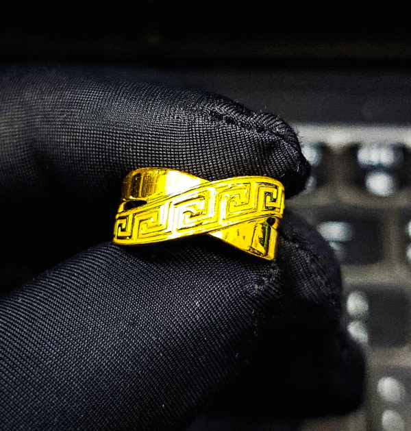 Luxurious 22K Gold Ring For Women's